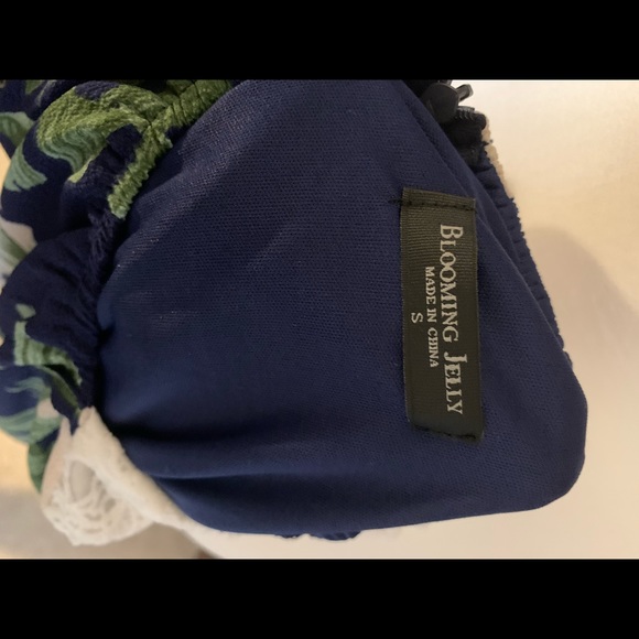 Cross Strap Open-back, High-Low Dress Small - Picture 8 of 11